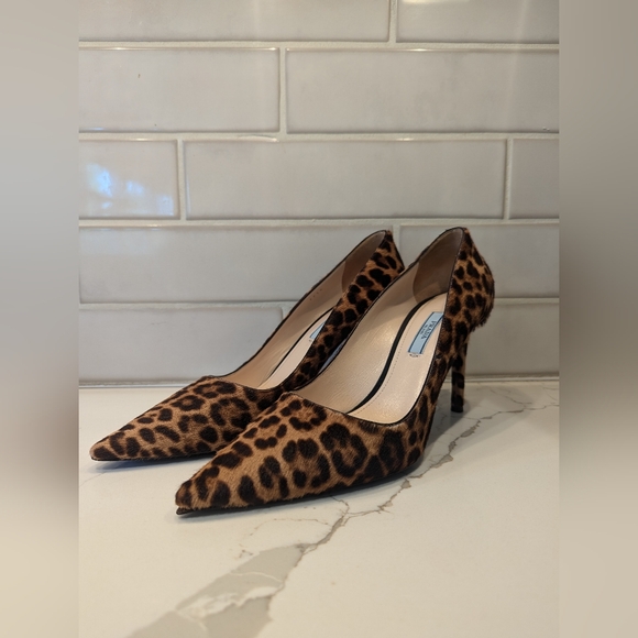 Prada sz EU 40~US 10 Leopard Print Calf Hair Pumps - Picture 1 of 15